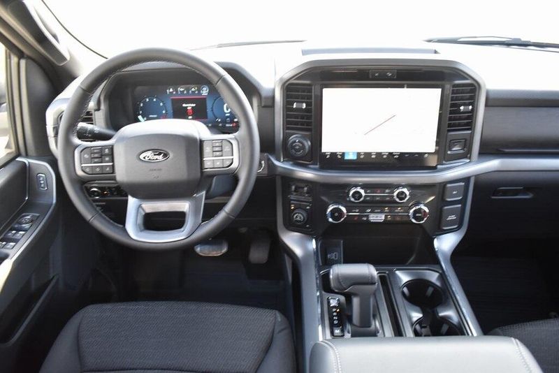New 2025 Ford F-150 XLTImage 12