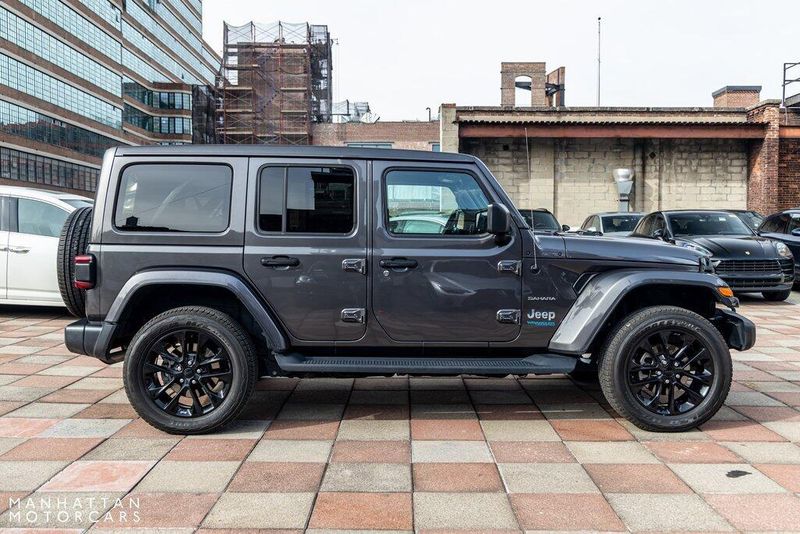 2021 Jeep Wrangler 4xE Unlimited SaharaImage 6