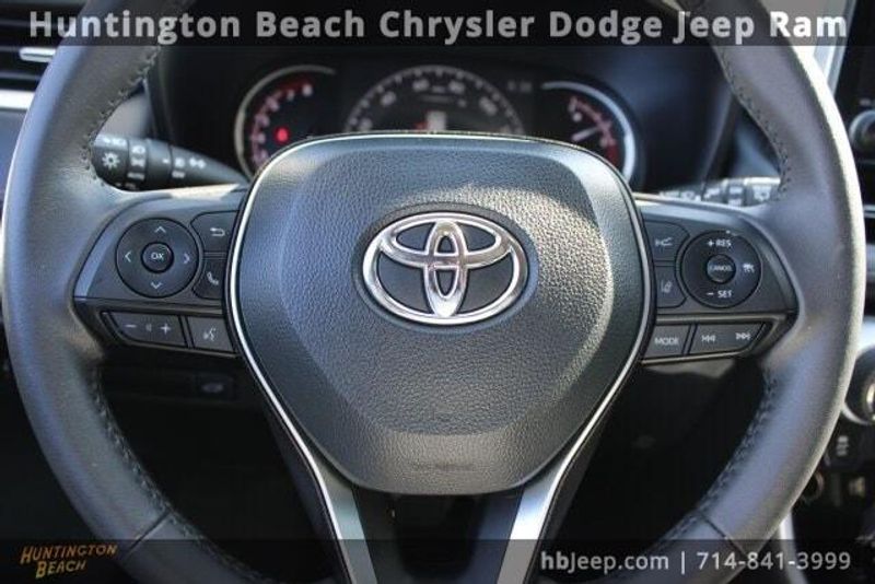 2023 Toyota RAV4 XLE PremiumImage 17