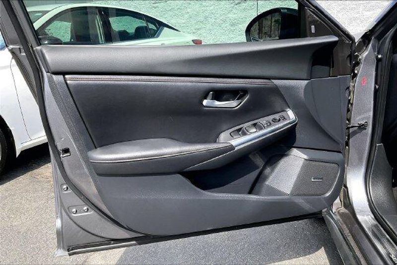 Used 2021 Nissan Sentra SRImage 22