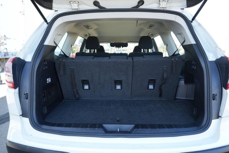 Used 2023 Subaru Ascent BaseImage 16