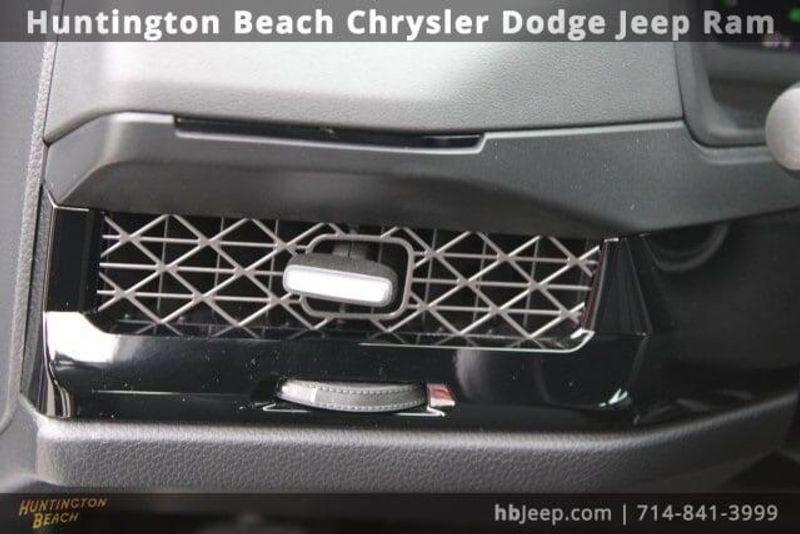 2024 Honda Accord Hybrid Sport-LImage 12