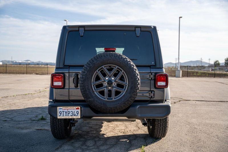 Used 2025 Jeep Wrangler Sport SImage 6