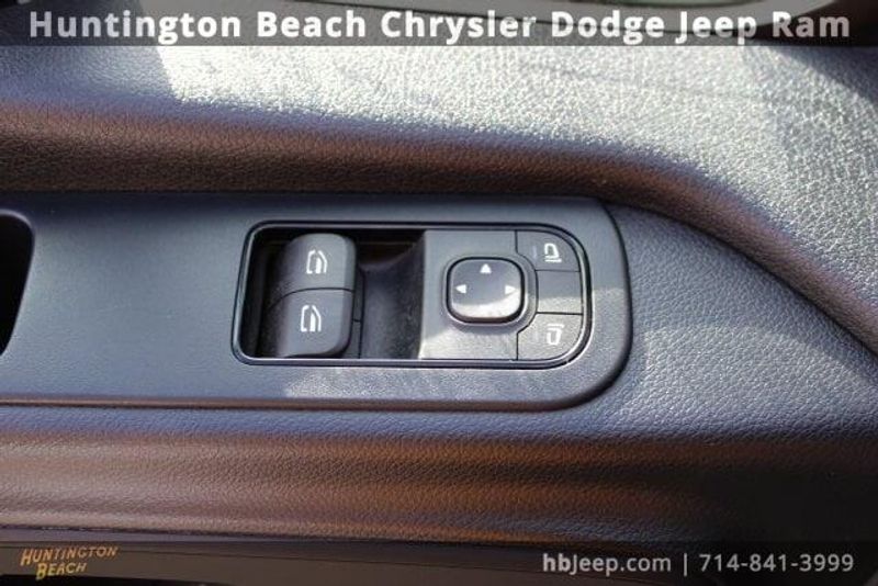 2022 Mercedes-Benz Sprinter 3500 Cargo 170 WBImage 12