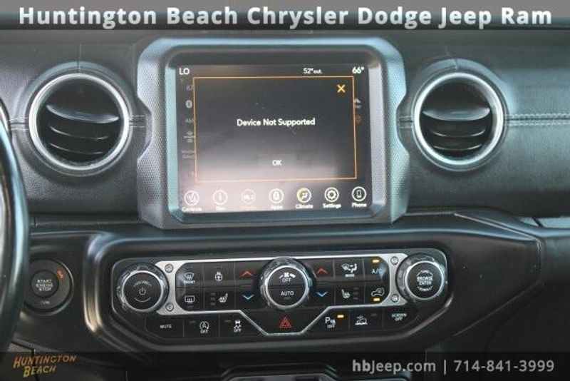 2020 Jeep Gladiator OverlandImage 19