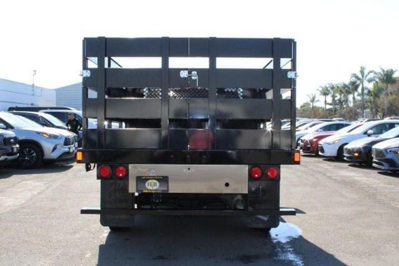 2023 RAM 2500 Tradesman Regular Cab Harbor BodyImage 4