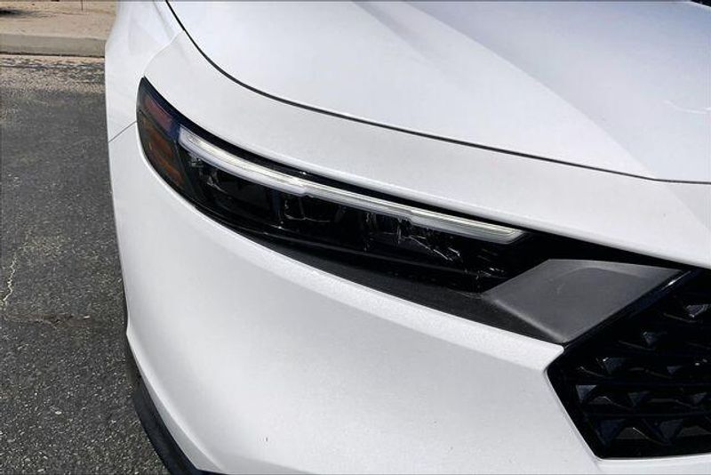 Used 2025 Honda Accord Sedan SEImage 27
