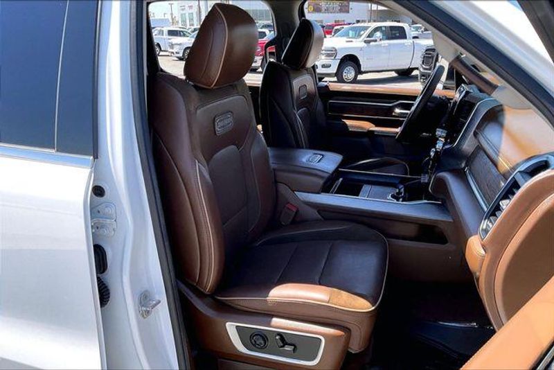 Used 2023 RAM 1500 LimitedImage 6