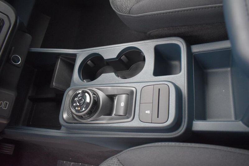 New 2025 Ford Maverick XLImage 15