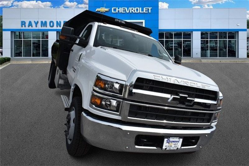 2024 Chevrolet Silverado 4500HD Work TruckImage 9