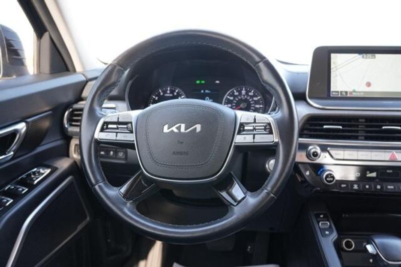 Used 2022 Kia Telluride EXImage 17
