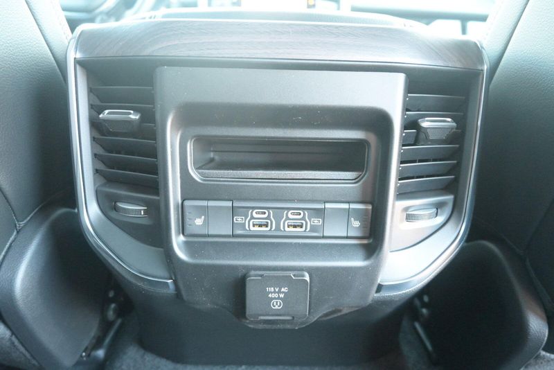 2025 RAM 1500 LaramieImage 15