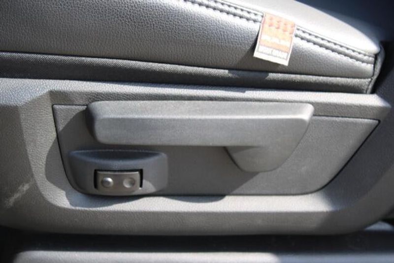 2024 RAM 2500 Tradesman Regular Cab Harbor BodyImage 35