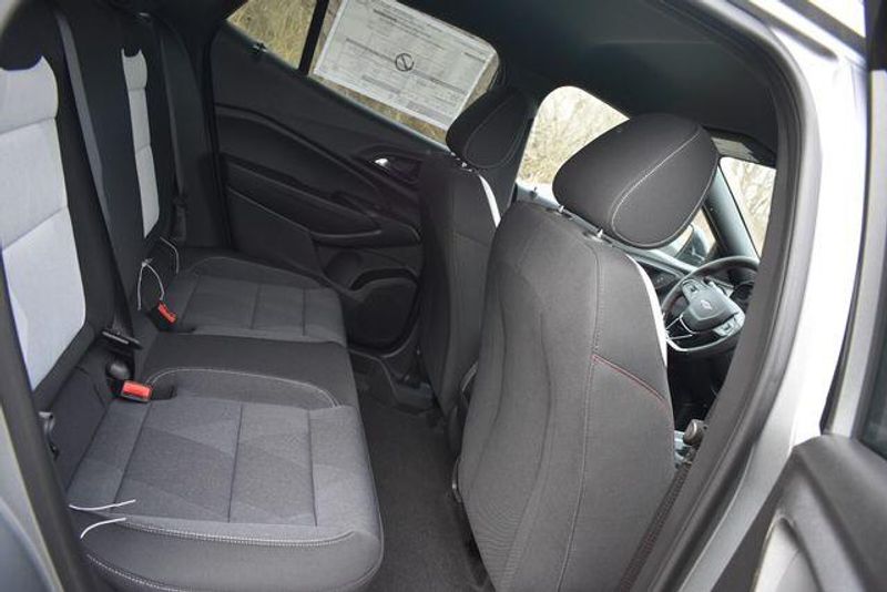 New 2026 Chevrolet Trax 1RSImage 14