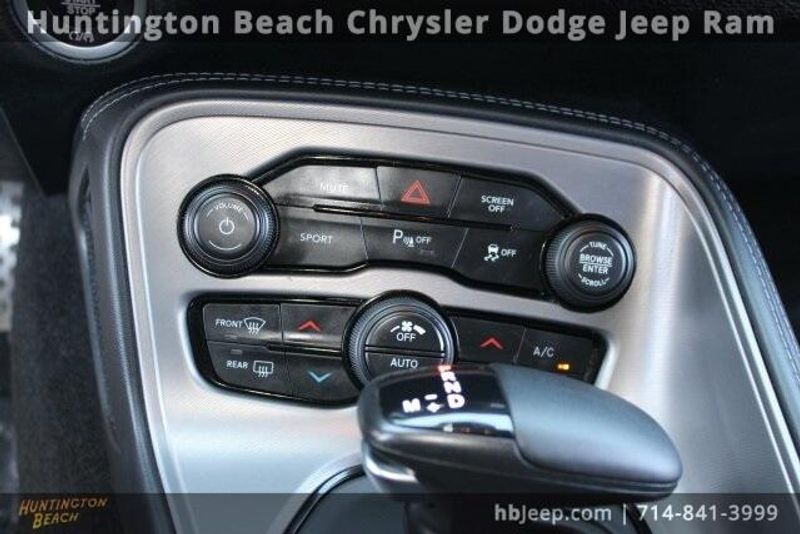 2023 Dodge Challenger R/TImage 17
