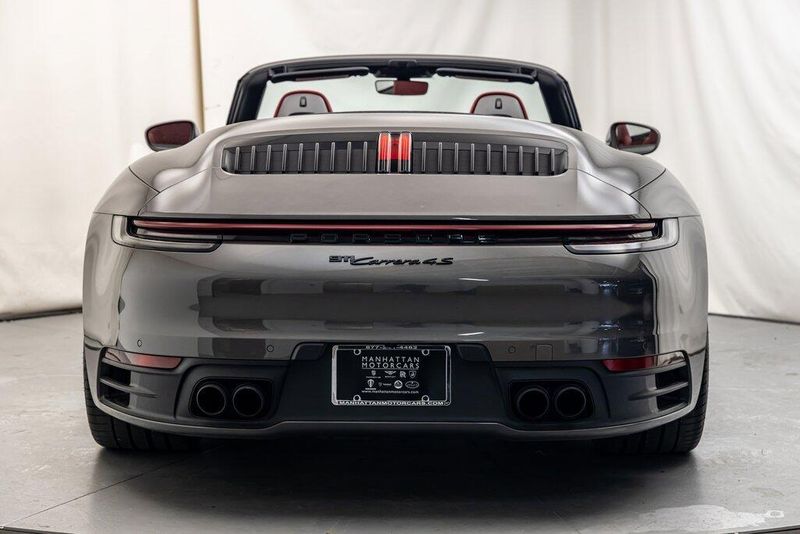 2023 Porsche 911 Carrera 4SImage 4