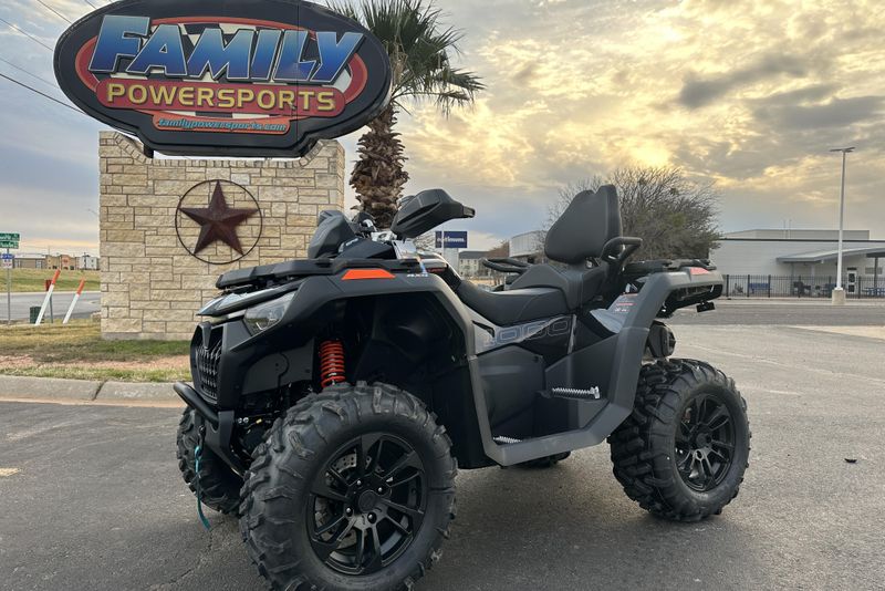 2025 CFMOTO CFORCE 1000 TOURING ZIRCON BLACK in a ZIRCON BLACK exterior color. Family PowerSports (877) 886-1997 familypowersports.com 