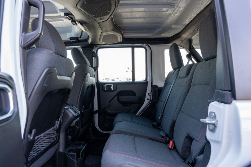 New 2026 Jeep Wrangler RubiconImage 15