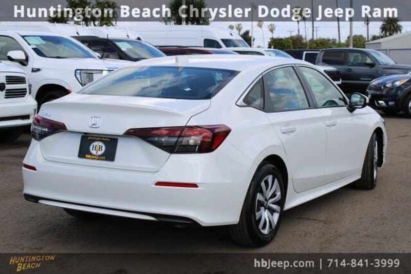 2025 Honda Civic LXImage 5