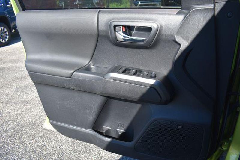 Used 2023 Toyota Tacoma TRD Off-RoadImage 34