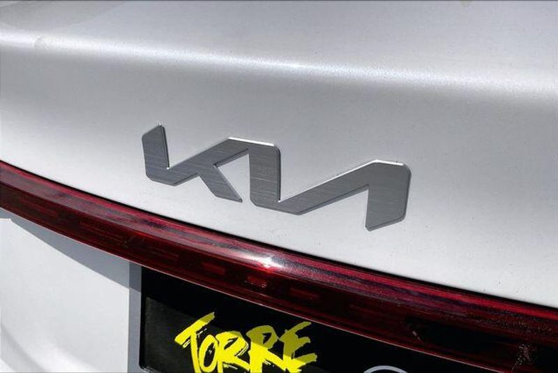 Used 2023 Kia Forte LXSImage 31
