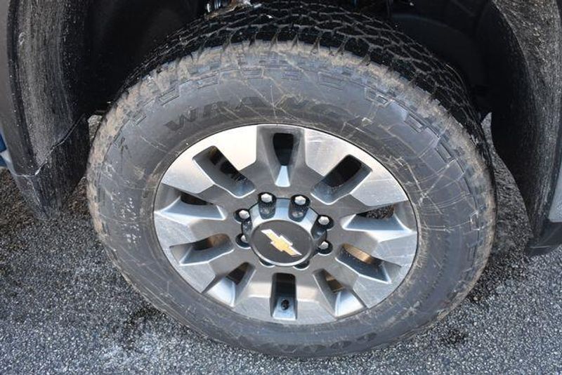 New 2026 Chevrolet Silverado 2500HD LTImage 12