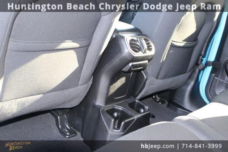 2021 Jeep Wrangler Unlimited WillysImage 36