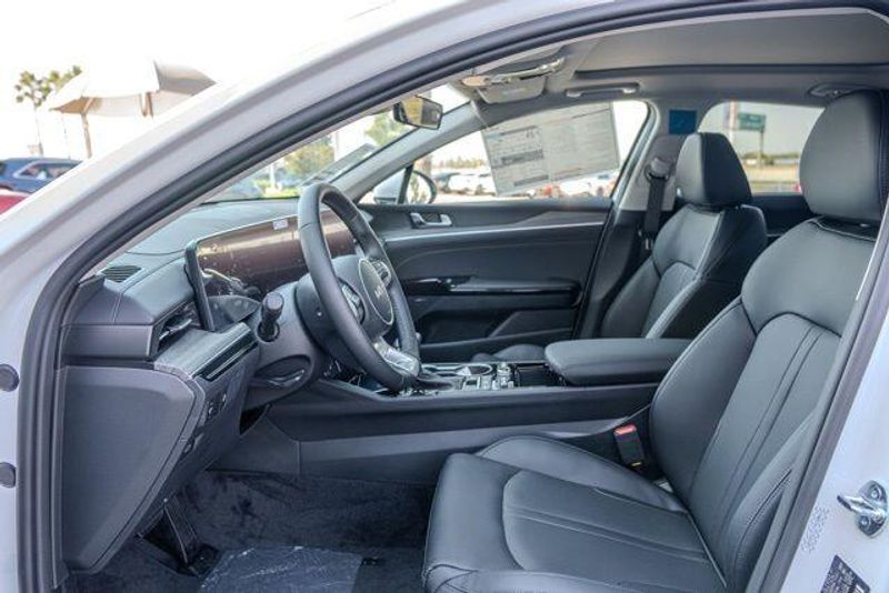 New 2026 Kia K5 EXImage 11