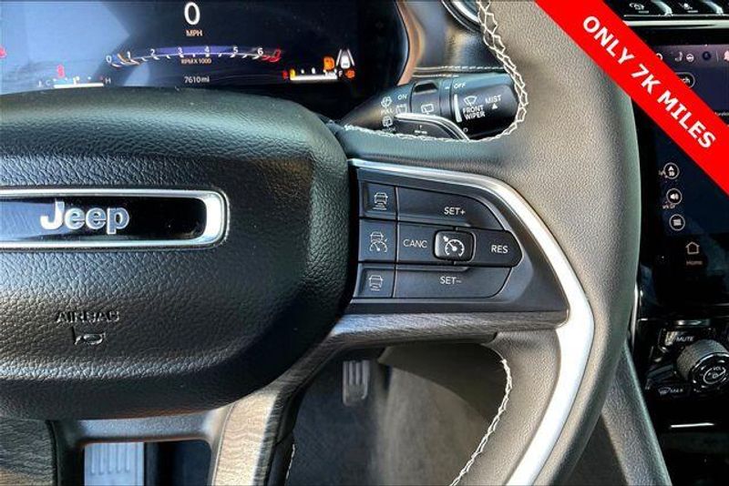 Used 2025 Jeep Grand Cherokee LimitedImage 19