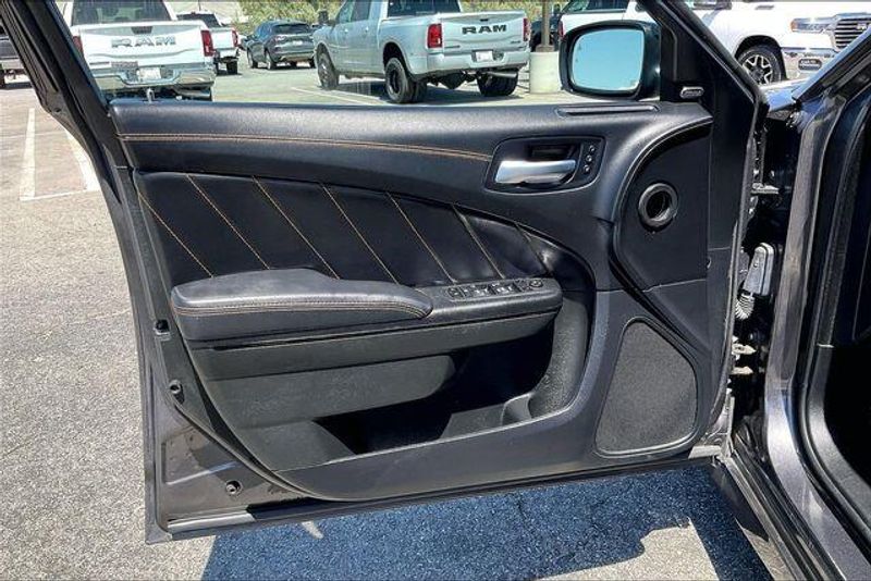 Used 2023 Dodge Charger GTImage 22