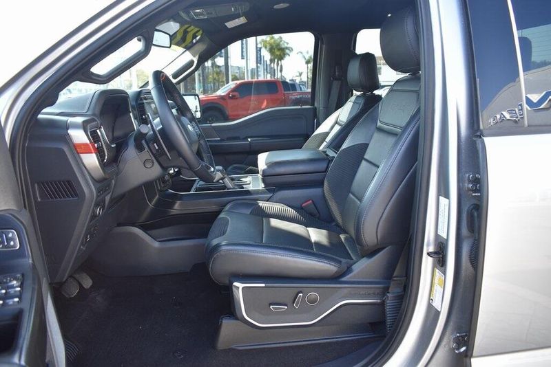 2022 Ford F-150 RaptorImage 19