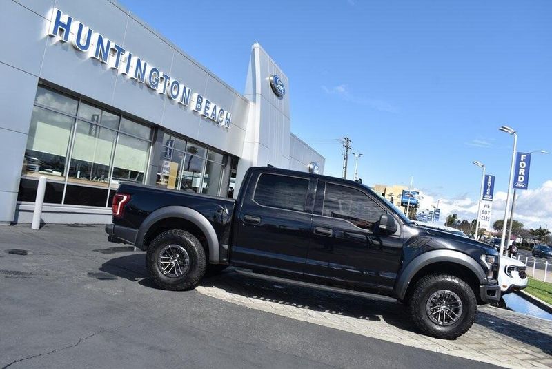 2019 Ford F-150 RaptorImage 3