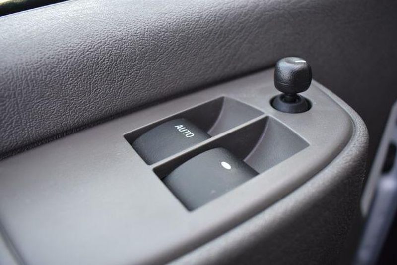 New 2025 Chevrolet Express 3500 Work VanImage 15