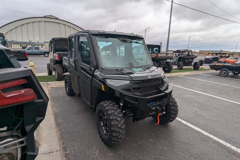 2025 POLARIS RANGER CREW XP 1000 NORTHSTAR TEXAS EDITION BLACK CRYSTAL 