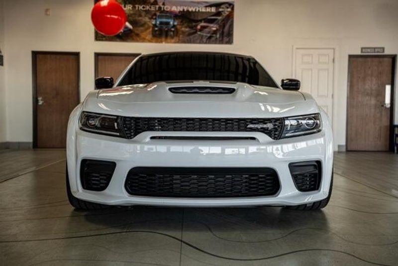 Used 2023 Dodge Charger SRT Hellcat WidebodyImage 2