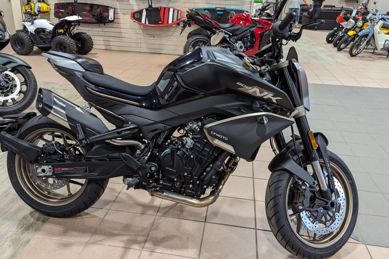 2024 CFMOTO 800NK 