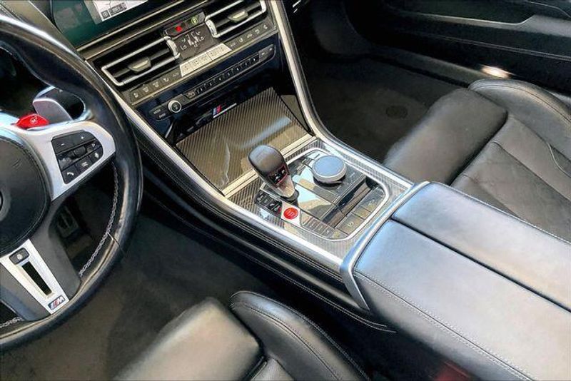 Used 2022 BMW M8 Cabriolet CompetitionImage 17