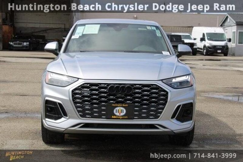 2021 Audi Q5 Sportback 45 Premium PlusImage 2