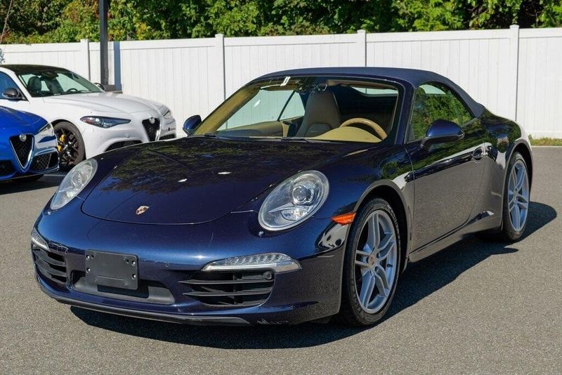 2014 Porsche 911 Cabriolet photo 3