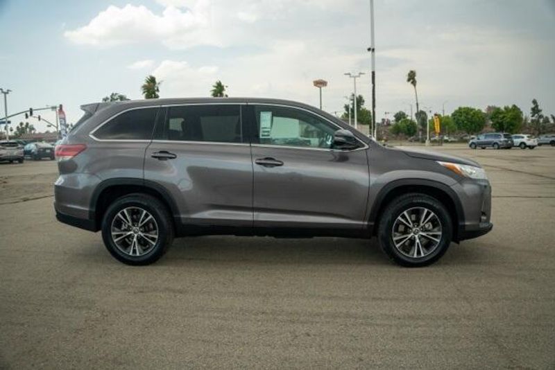 Used 2019 Toyota Highlander LE PlusImage 7
