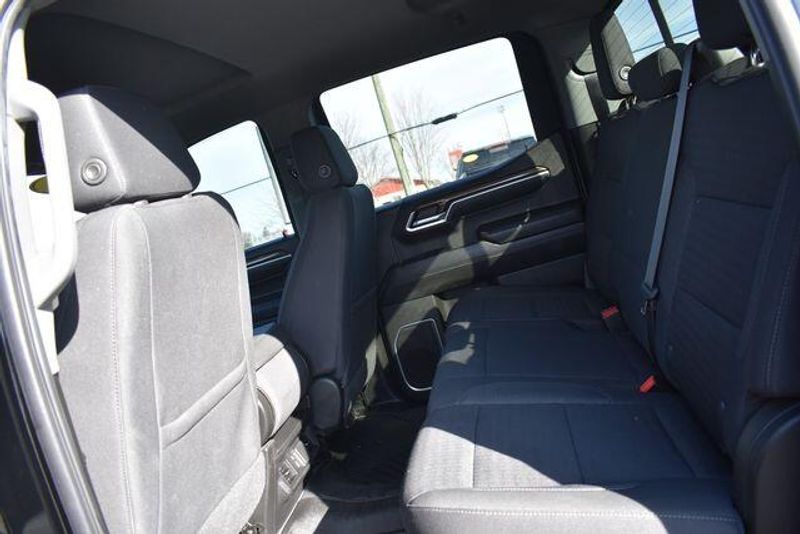 Used 2022 Chevrolet Silverado 1500 LTImage 17