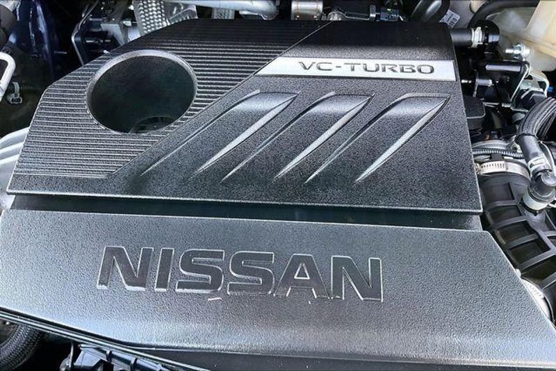 Used 2023 Nissan Rogue SVImage 32