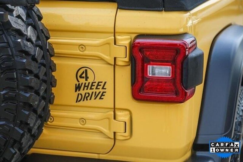 Used 2021 Jeep Wrangler WillysImage 10