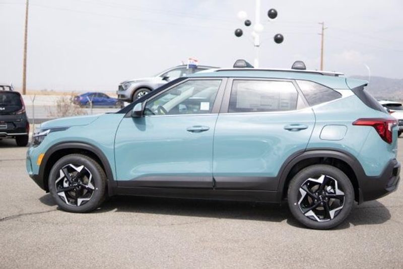 2025 Kia Seltos EXImage 5