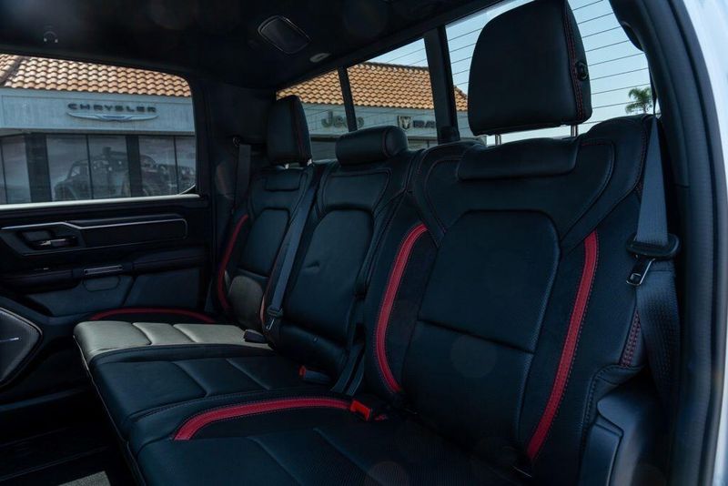 New 2026 RAM 1500 RHOImage 15