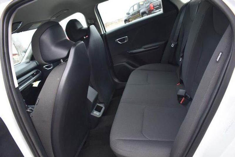 New 2026 Kia K4 LXSImage 16