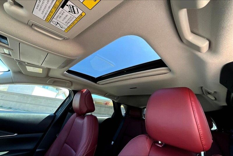 2022 Mazda CX-30 2.5 S Carbon EditionImage 12