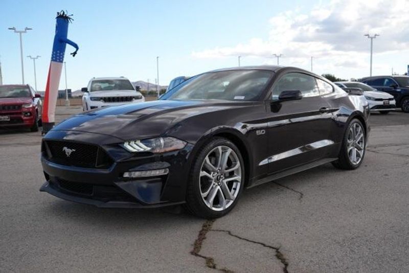 Used 2022 Ford Mustang GT PremiumImage 3