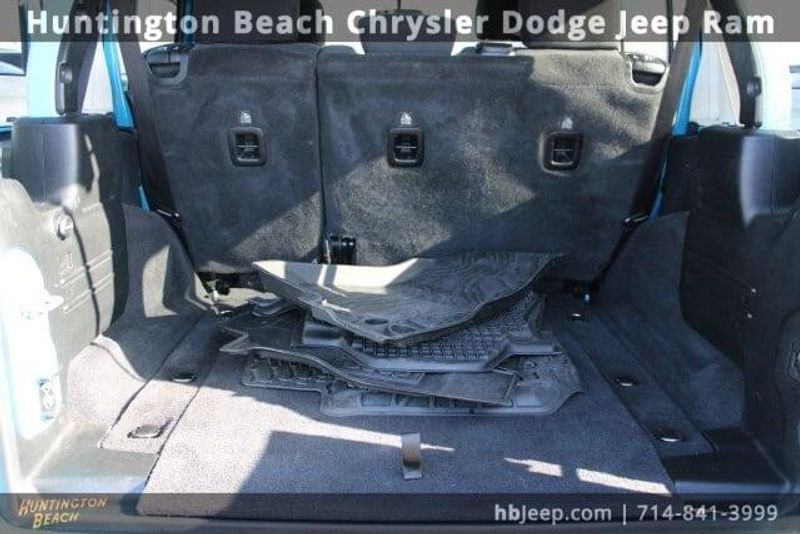 2021 Jeep Wrangler Unlimited WillysImage 38