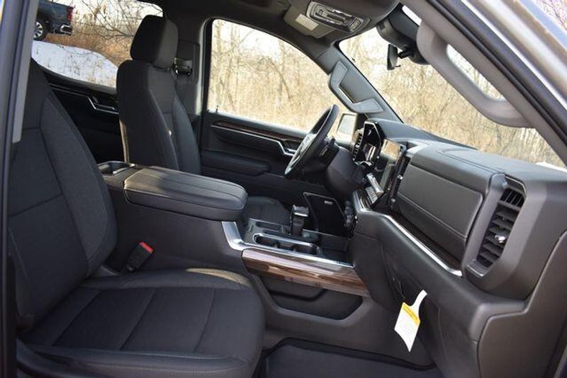 New 2025 Chevrolet Silverado 1500 RSTImage 15